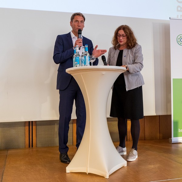 B.A.U.M. Honours GROHE CEO Thomas Fuhr for His Commitment to Sustainability